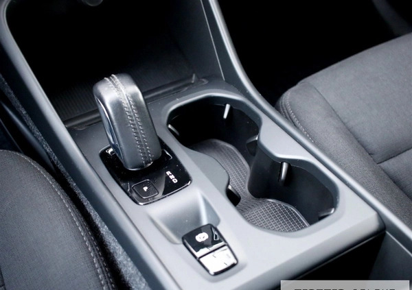 Volvo XC 40 cena 103555 przebieg: 125863, rok produkcji 2019 z Rydułtowy małe 352